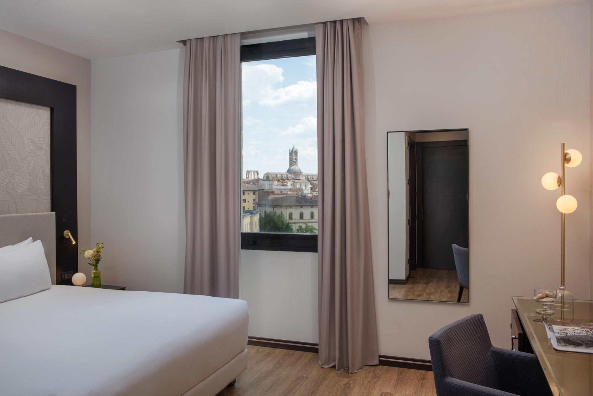 Foto - NH Siena Hotel