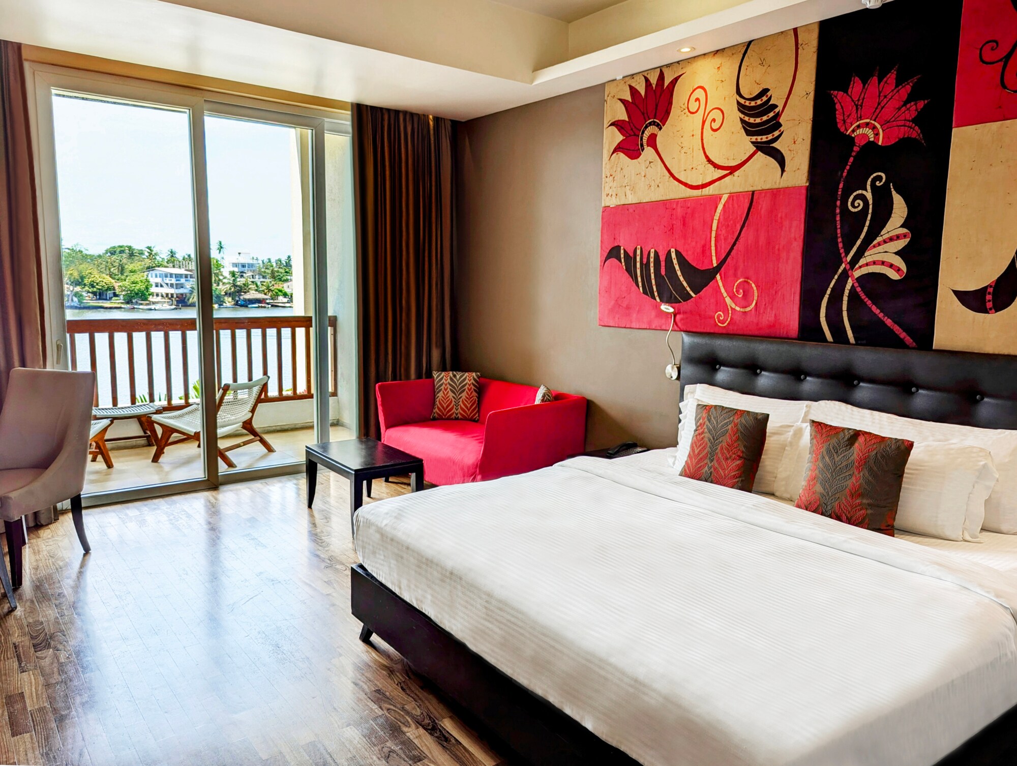 Room Deluxe Room River View