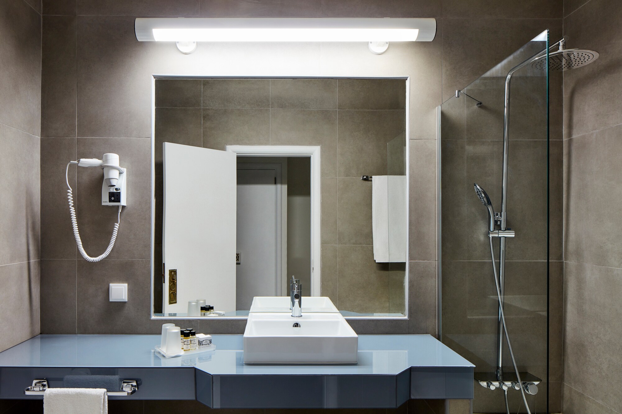 Room Standard XL Room