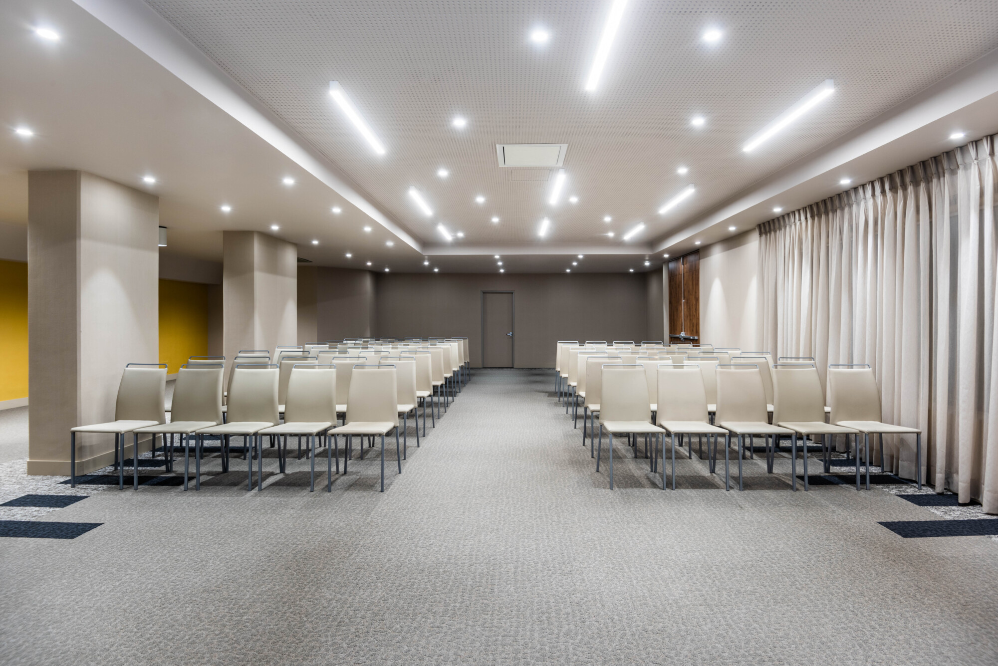 Photo - NH Collection Bogota WTC Royal