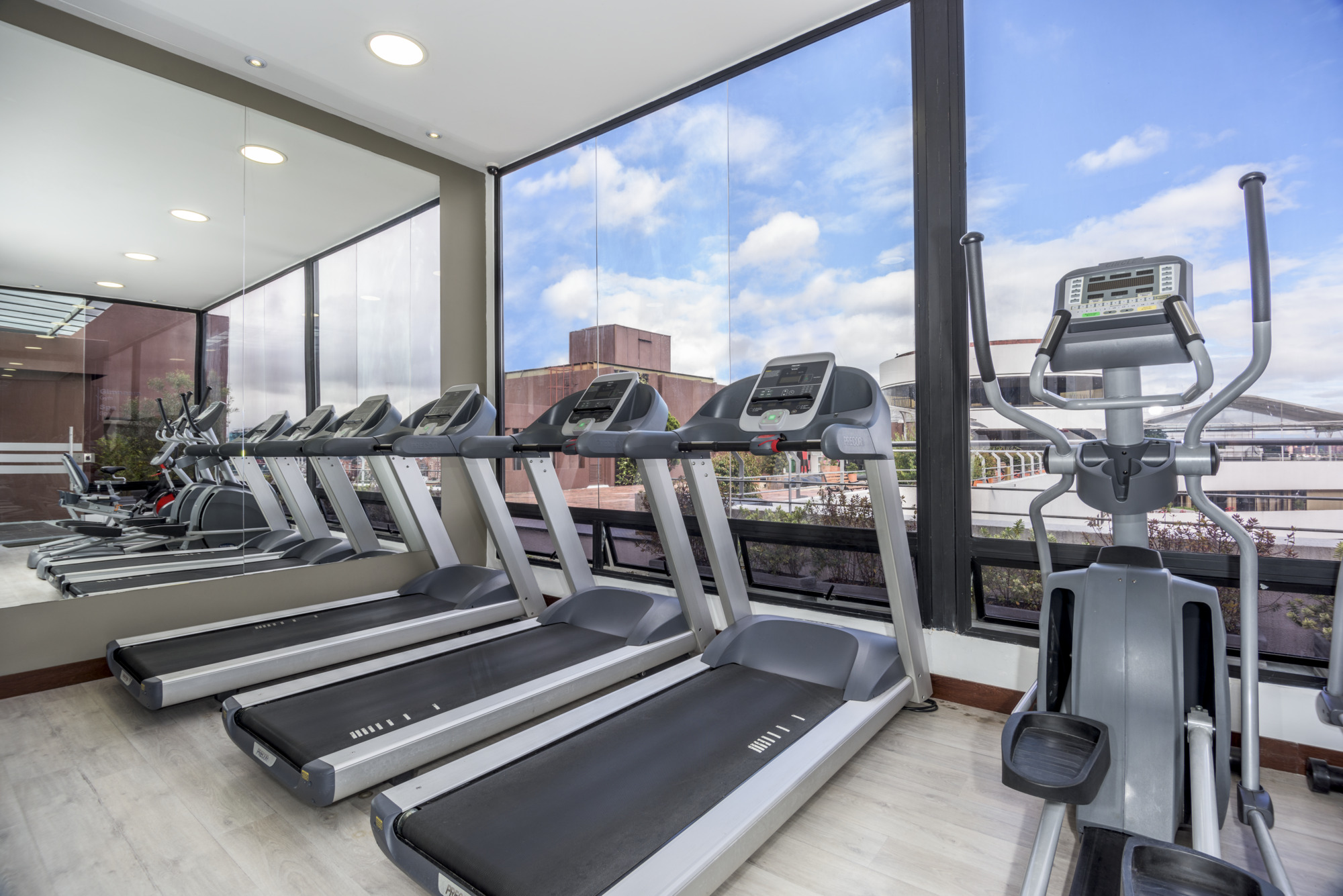 Photo - NH Collection Bogota WTC Royal